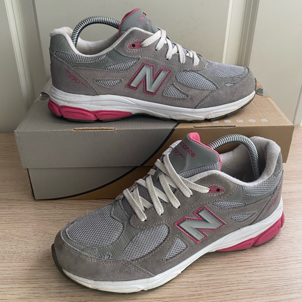 New Balance 990 Grey/Pink Kids Sneakers - 7 Y- 8.5 W